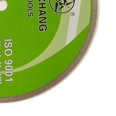 콜드-프레스 16은 범용, 세라믹을 위해 '400×2.6/3.4×10×25.4mm 연속 테두리 다이아몬드 블레이드로 조금씩 움직입니다